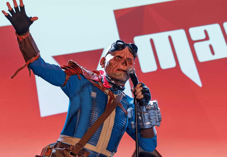 juried-craftsmanship-cosplay-contest-philly-gaming-convention-taller