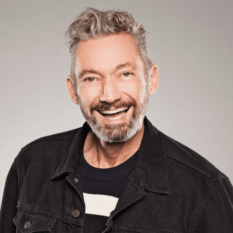 Cam-Clarke-Attends-TooManyGames-Philly-Video-Gaming-Convention